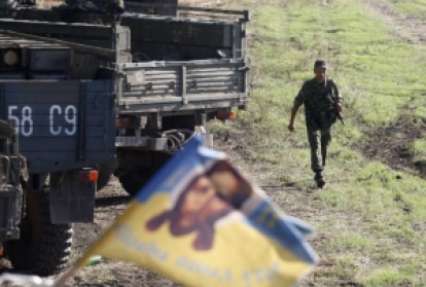Террористы продолжают обстреливать украинских военных возле Дебальцево