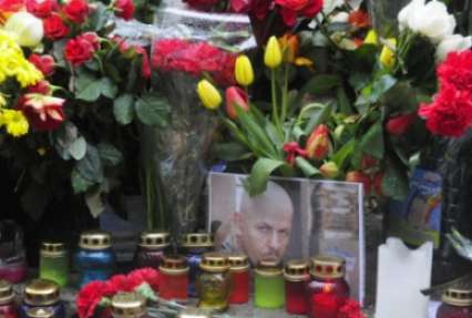 Адвокат подозреваемых по делу Бузины обвинил в убийстве писателя украинские спецслужбы