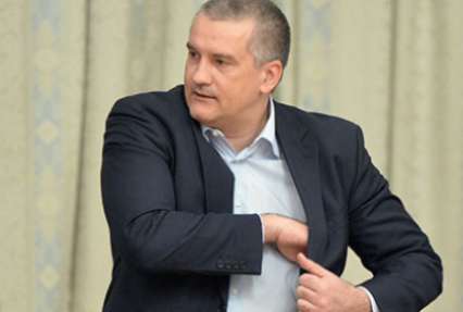 Аксенов уволил своего советника за пьяное вождение и угрозы сотруднику ДПС