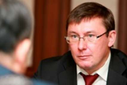 Блок Порошенко договаривается об объединении с партией Яценюка