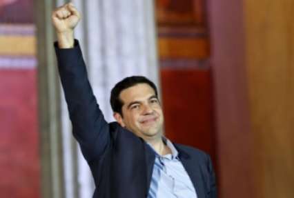 Ципрас: правительство Греции в понедельник вернется за стол переговоров с кредиторами