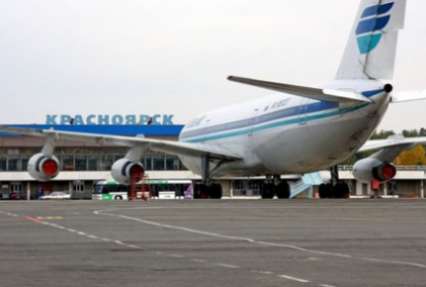 Дебош пьяного пассажира привел к посадке лайнера в Красноярске