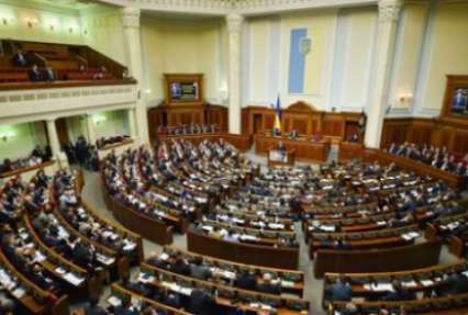 Депутаты начинают отзывать свои голоса за закон о реструктуризации валютных кредитов