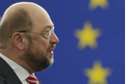 Дискуссии о членстве в ЕС Украине стоит поднимать после решения текущих проблем - Шульц