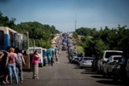 Из-за подрыва моста в Донецкой области изменено движение транспорта