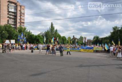 Краматорск и Славянск отпраздновали годовщину освобождения (фоторепортаж)