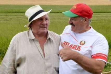 Лукашенко и Депардье накосили травы (фото)