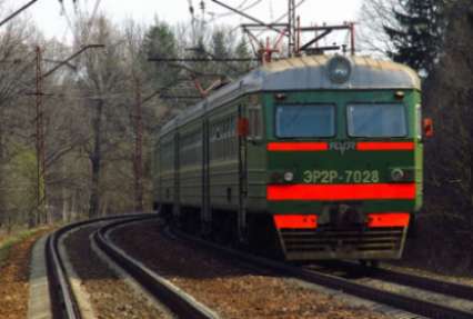 Львовский поезд сбил насмерть мужчину