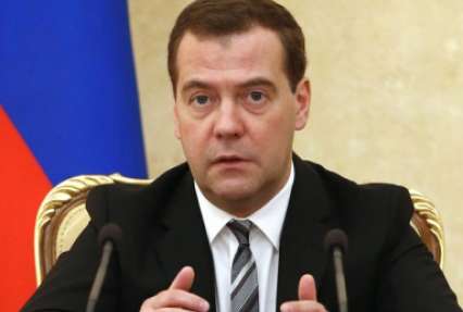 Медведев пообещал, что Россия пока не откажется от закупок импортной медтехники