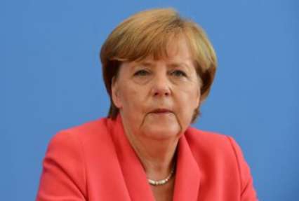 Меркель назвала условие встречи лидеров 