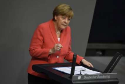 Меркель не исключает уступки Греции по долговым обязательствам