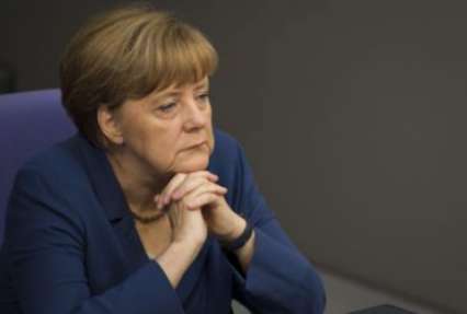 Меркель ждет от Греции четких предложений по вопросу о решении споров с кредиторами