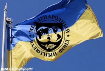 МВФ одобрил очередной транш финпомощи Украине - Bloomberg
