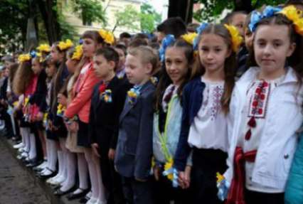 На Донбассе сегодня не все школы откроют свои двери