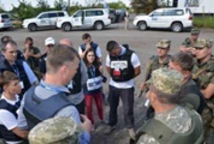 Наблюдателей ОБСЕ хотят направить на пункты въезда в Крым