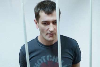 Олег Навальный, осужденный по 