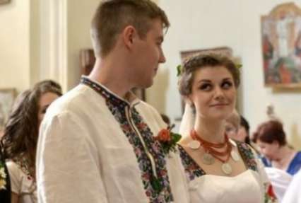 Олег Тягнибок выдал старшую дочь замуж (фото)