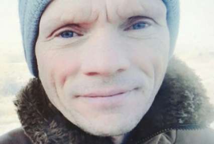 Отец расчлененных 6 детей в России открыл стрельбу