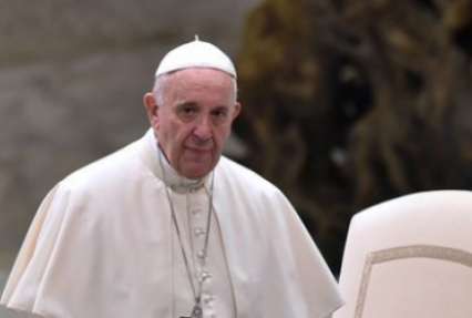 Папа Римский: Я молюсь за Украину