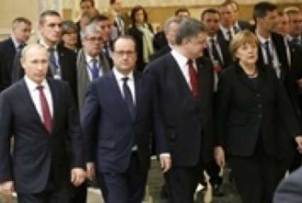 Порошенко, Меркель, Олланд и Путин договорились о встрече