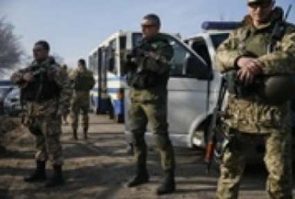 Порошенко сообщил об освобождении двух бойцов