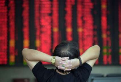 После обвала на фондовом рынке Китай объявил 