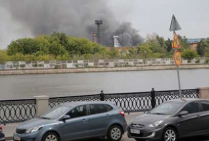 Пожар в бывших корпусах завода ЗИЛ потушен