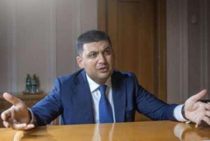 Провести выборы на оккупированной части Донбасса невозможно – Гройсман