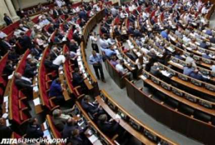 Рада приняла закон о реструктуризации валютных кредитов