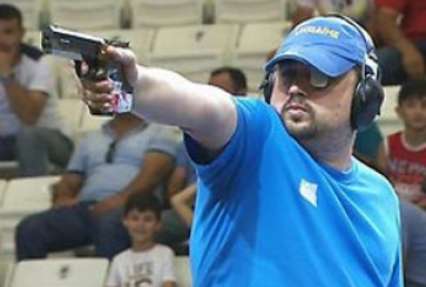 Роман Бондарук – бронзовый призер ЧЕ в стрельбе из малокалиберного стандартного пистолета