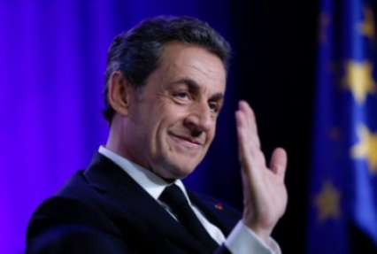 Саркози собирается в оккупированный Крым