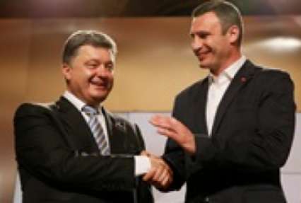 Счастливы вместе? Кличко и Порошенко вновь сообща идут на выборы
