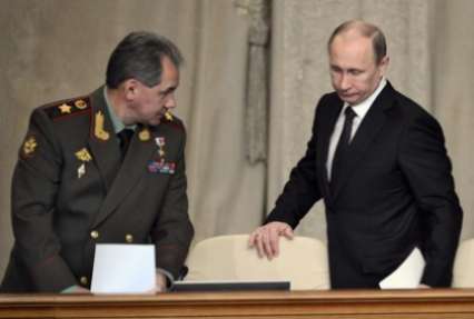 Шойгу доложил Путину об обрушении казармы под Омском