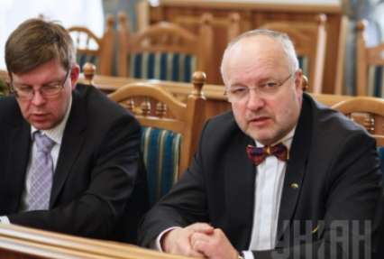 Украина должна сама решать, нужно ли менять формат переговоров по вопросам Донбасса - посол Литвы