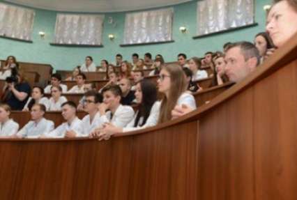 Украинских врачей будут учить по самым современным технологиям