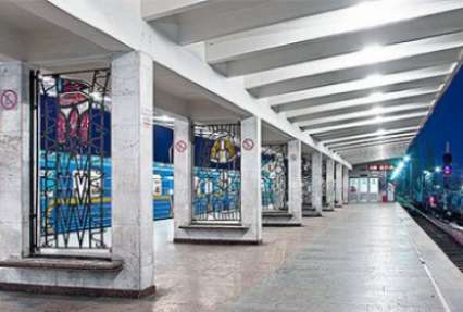 В Киеве станция метро Лесная работает в обычном режиме