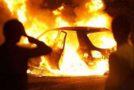 В Киеве за сутки сгорели три машины