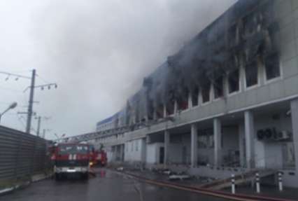 В Королеве при пожаре в торговом центре пострадали шесть человек