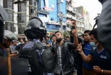 В Непале во время протестов против новой конституции убиты четверо демонстрантов