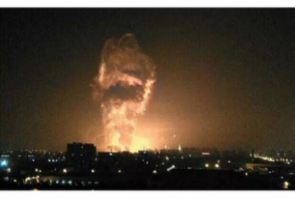 В результате мощного взрыва в Китае пострадали сотни человек