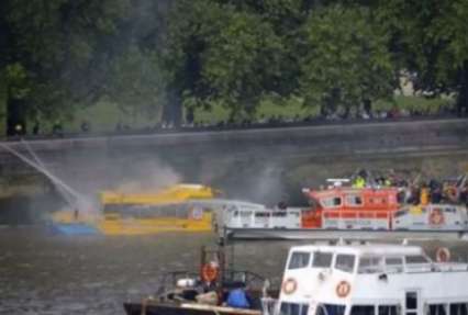В результате взрыва на Темзе пострадали 7 человек