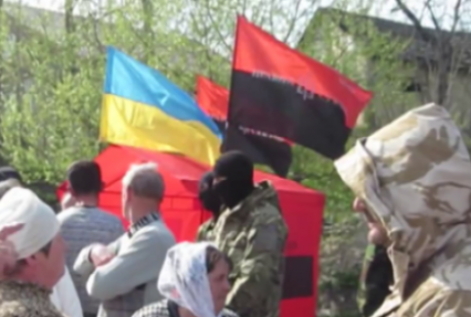 В Украине разгорелся религиозный конфликт: бойцы в масках запугивают людей, чтобы переходили в другую церковь