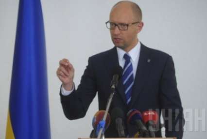 Яценюк предлагает созвать собрание парламентской коалиции