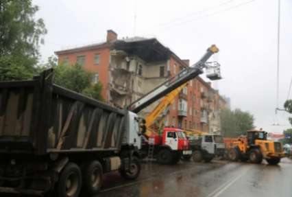 Жильцам рухнувшего дома в Перми разрешили вернуться в свои квартиры