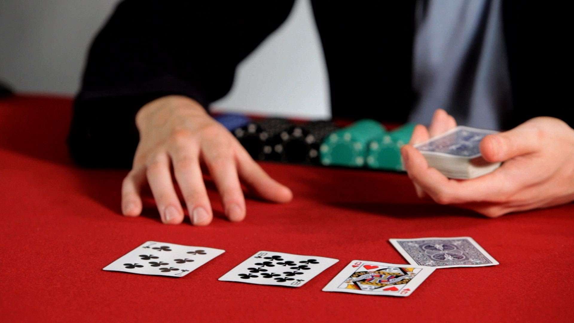 Особенности профессиональной игры в покер
