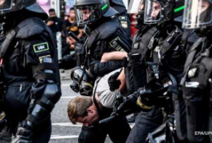В Гамбурге задержали почти 300 противников G20