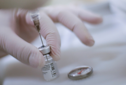 Шмыгаль: За 29-30 мая было вакцинировано рекордное количество человек