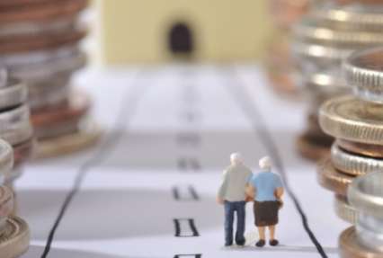 Пенсионная реформа не будет предусматривать повышение пенсионного возраста и отменит налогообложение пенсий - В.Гройсман