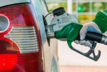 На АЗС поползли вверх цены на топливо. Средняя стоимость на 16 января