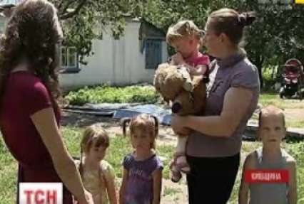 Пожежа лишила без даху над головою багатодітну родину на Київщині